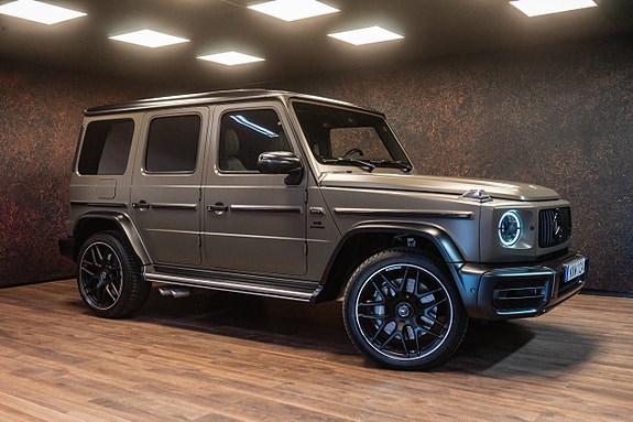 Mercedes-Benz G63 2 of 30