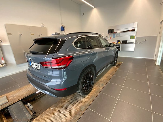 BMW X1 11 of 15