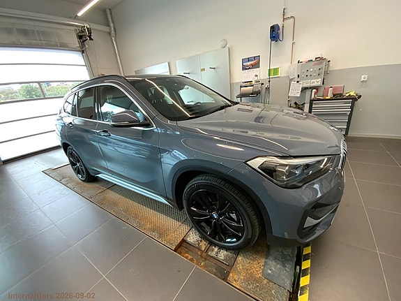 BMW X1 10 of 15
