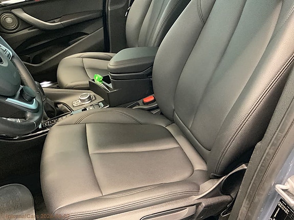 BMW X1 4 of 15