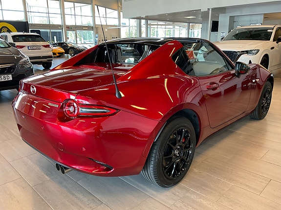 Mazda MX-5 5 of 14