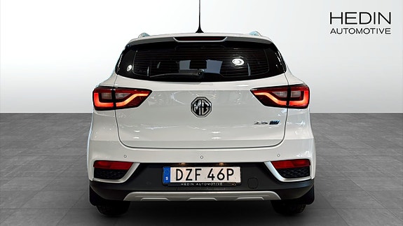 MG ZS 7 of 15