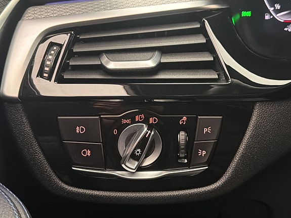 BMW 530e 25 of 30