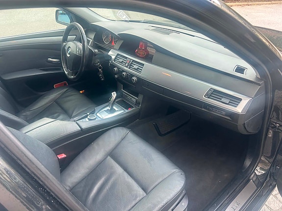BMW 530i 9 of 9