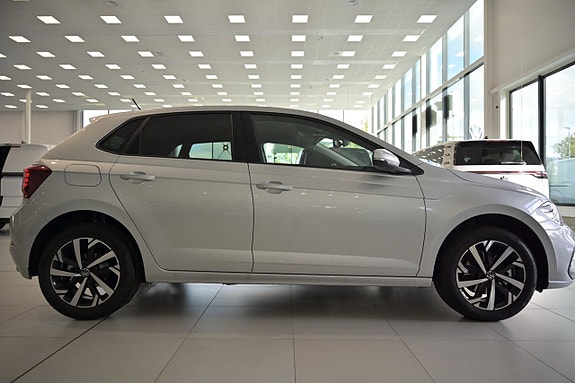 Volkswagen Polo 6 of 24