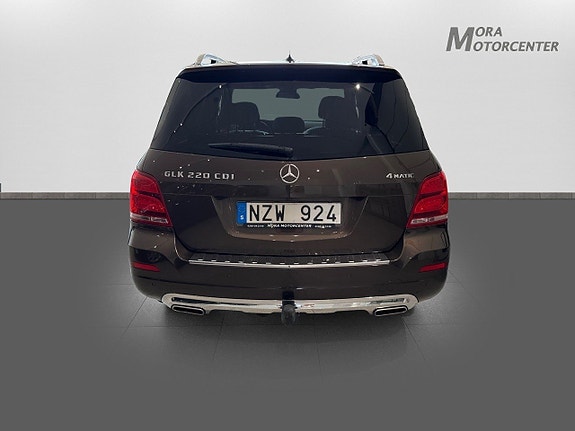 Mercedes-Benz GLK220 5 of 14
