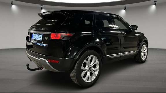 Land Rover Range Rover Evoque 2 of 8