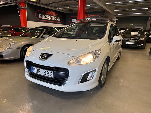 Peugeot 308 SW 3 of 21