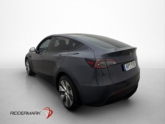 Tesla Model Y 5 of 30