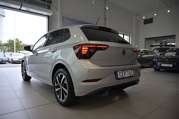Volkswagen Polo 8 of 23