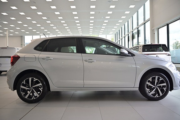 Volkswagen Polo 6 of 23