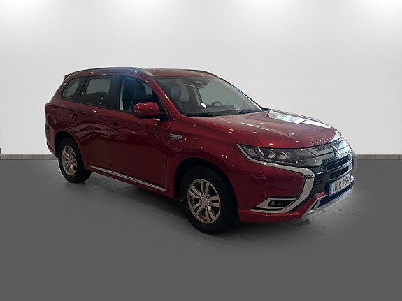 Mitsubishi Outlander 3 of 12