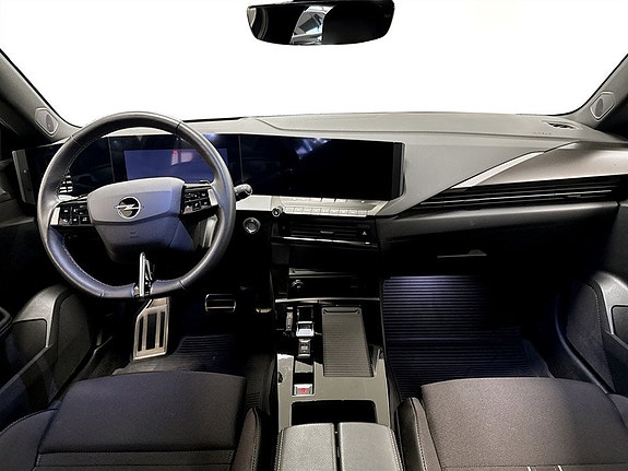Opel Astra 6 of 16