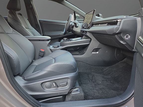 Toyota bZ4X Touring 8 of 17