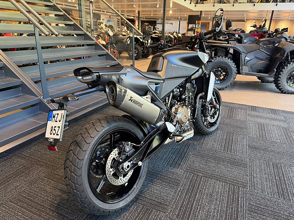 Husqvarna Svartpilen 801 0% ränta 38mån 3 of 8