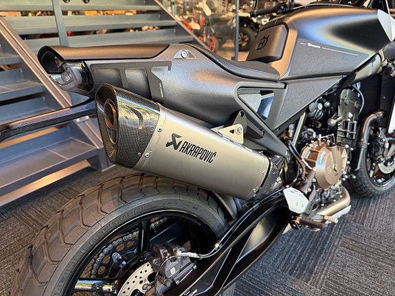 Husqvarna Svartpilen 801 0% ränta 38mån 5 of 8