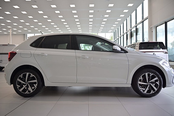 Volkswagen Polo 6 of 24