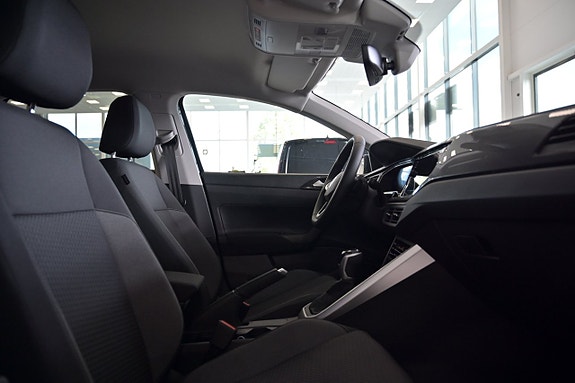 Volkswagen Polo 21 of 24