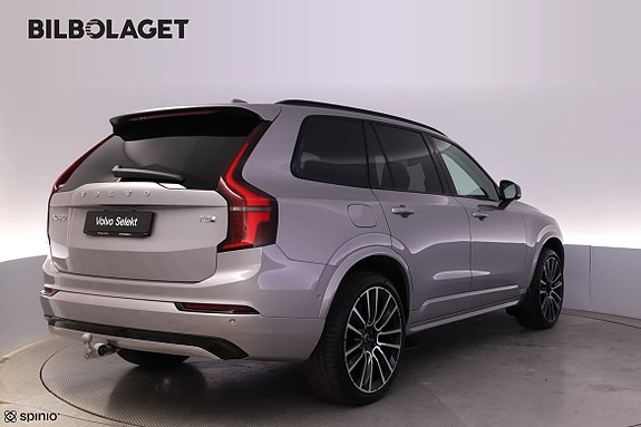 Volvo XC90 3 of 25