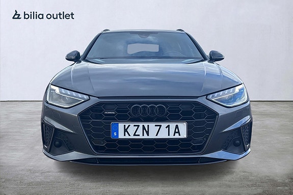 Audi A4 9 of 25