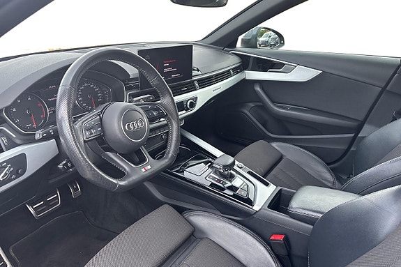 Audi A4 12 of 25