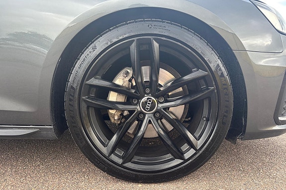 Audi A4 10 of 25