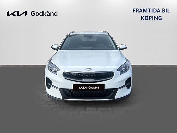 Kia XCeed 2 of 18