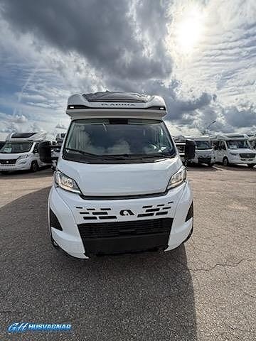 Adria Coral SELECT 670 SL *140HP*35L 2 of 15