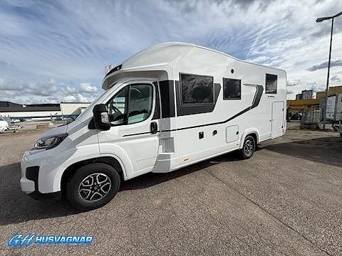 Adria Coral SELECT 670 SL *140HP*35L 3 of 15