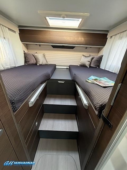 Adria MATRIX SUPREME 670 SL *140HP *43H 8 of 15