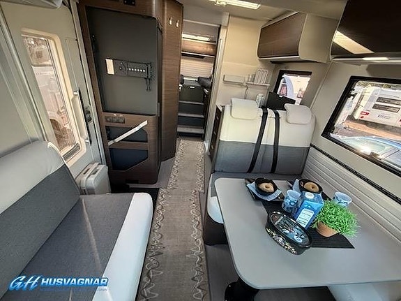 Adria MATRIX SUPREME 670 SL *140HP *43H 15 of 15