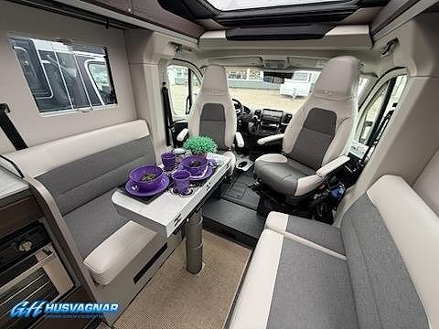 Adria COMPACT SUPREME DL* 6E*140HP*35L 8 of 14