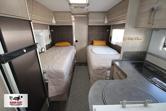 Kabe Travel Master Royal X 780 LT 7 of 18