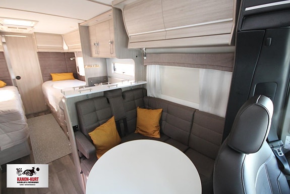 Kabe Travel Master Royal X 780 LT 5 of 18