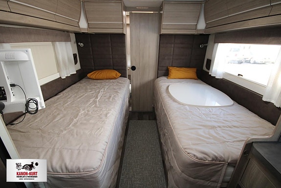 Kabe Travel Master Royal X 780 LT 8 of 18