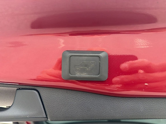 Toyota RAV4 14 of 25
