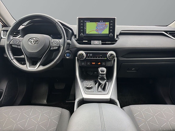 Toyota RAV4 10 of 25