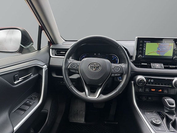 Toyota RAV4 11 of 25