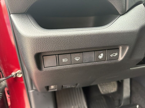 Toyota RAV4 15 of 25