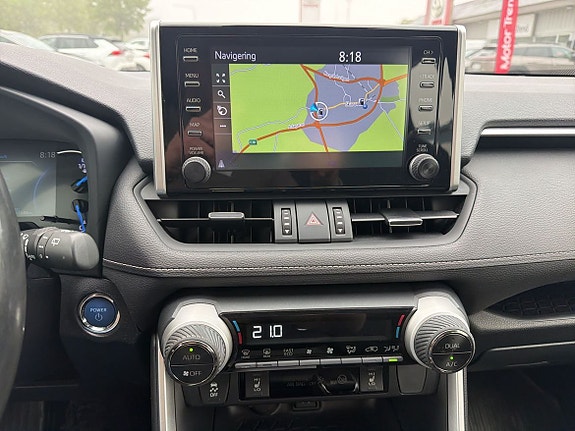 Toyota RAV4 21 of 25