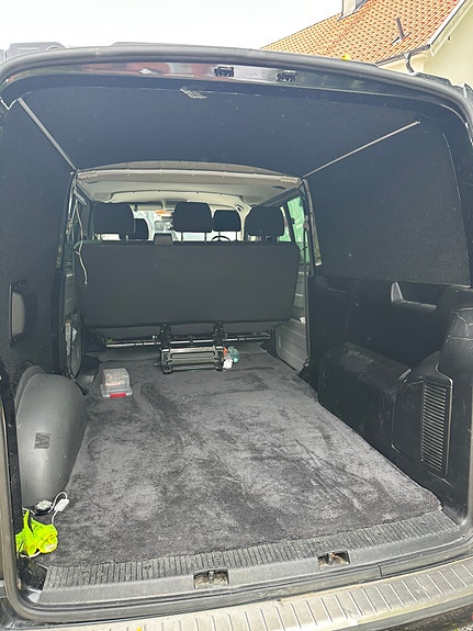 Volkswagen Transporter 6 of 8