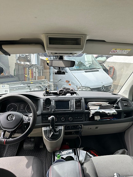 Volkswagen Transporter 7 of 8