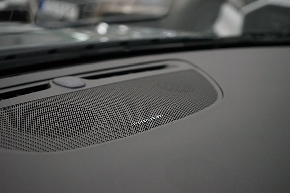 Volvo V60 17 of 18