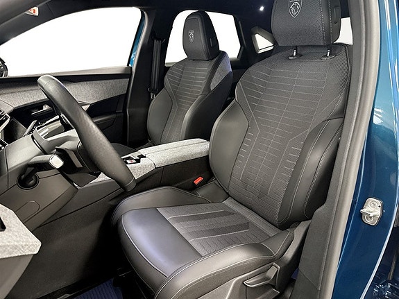 Peugeot 3008 4 of 17