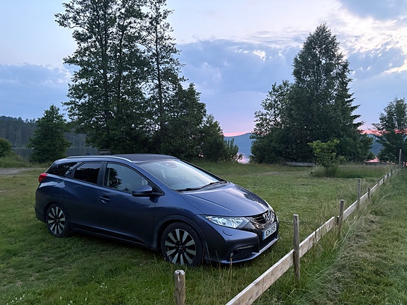 Honda Civic 2 of 5