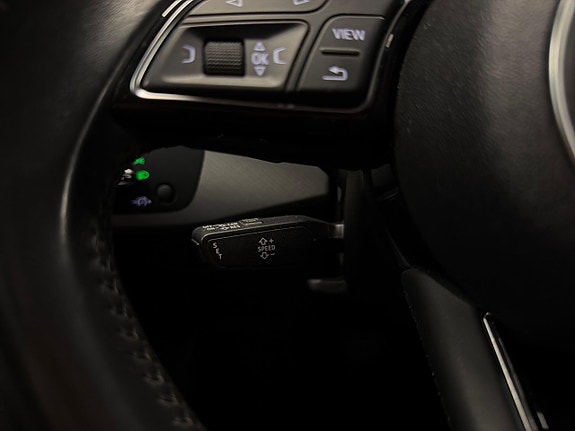 Audi A4 15 of 16