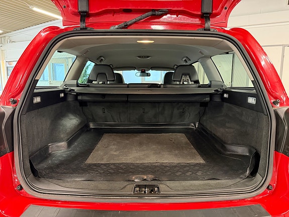 Volvo V70 5 of 17