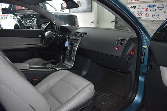 Volvo C30 6 of 16