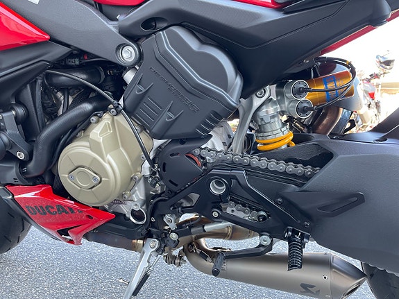 Ducati Streetfighter V4S Akrapovic 6 of 11