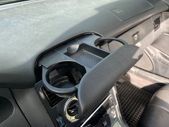 Mercedes-Benz SLK230 11 of 16